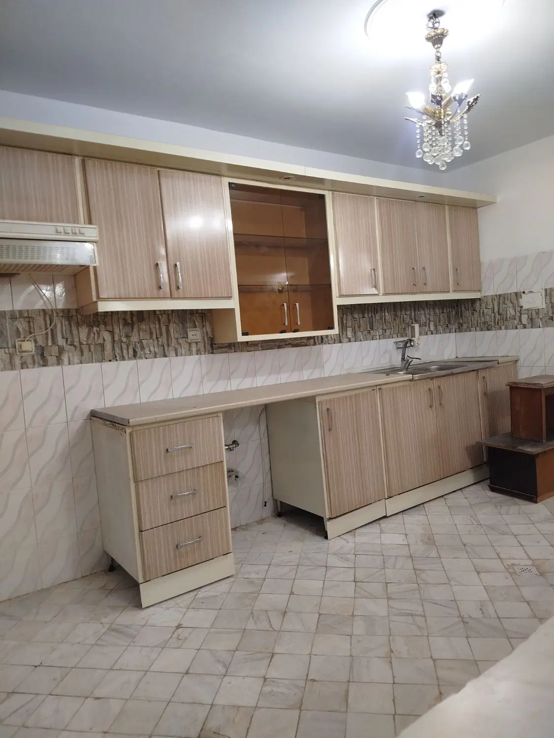 آپارتمان اجاره شهرک دانشگاه ۲۳۰ متری
