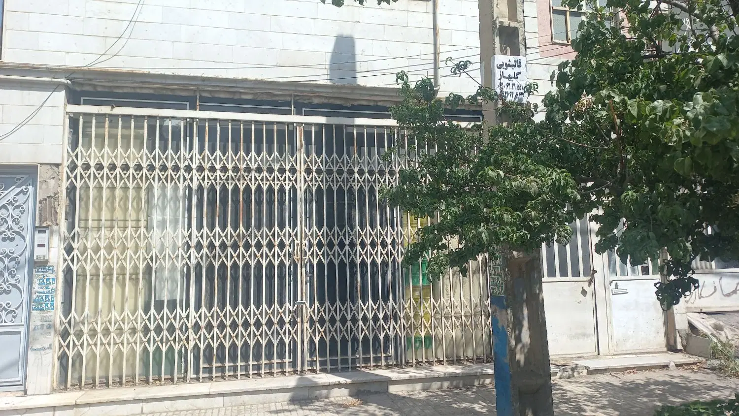 اجاره مغازه ۱۰۰ متری