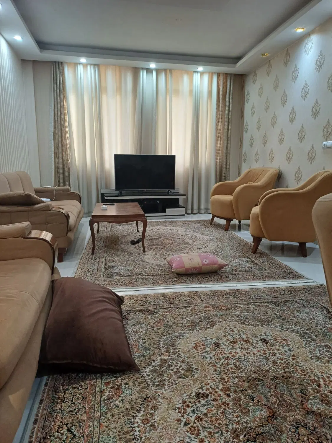 ۸۱ متر اپارتمان