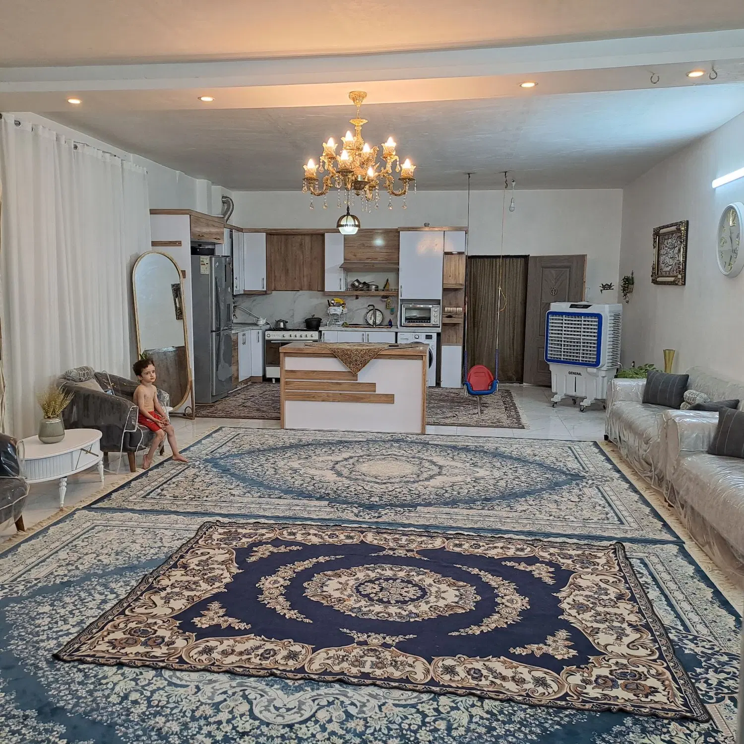 خانه دو طبقه