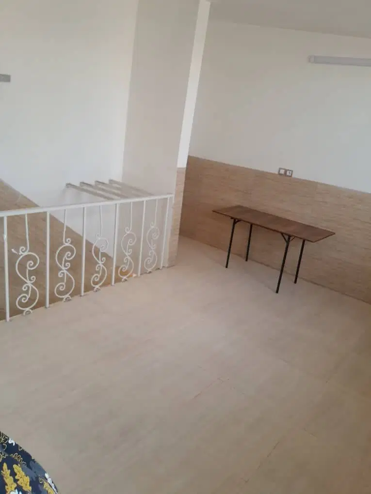 اجاره یک واحد مسکونی تجاری در مالک اشتر شمالی