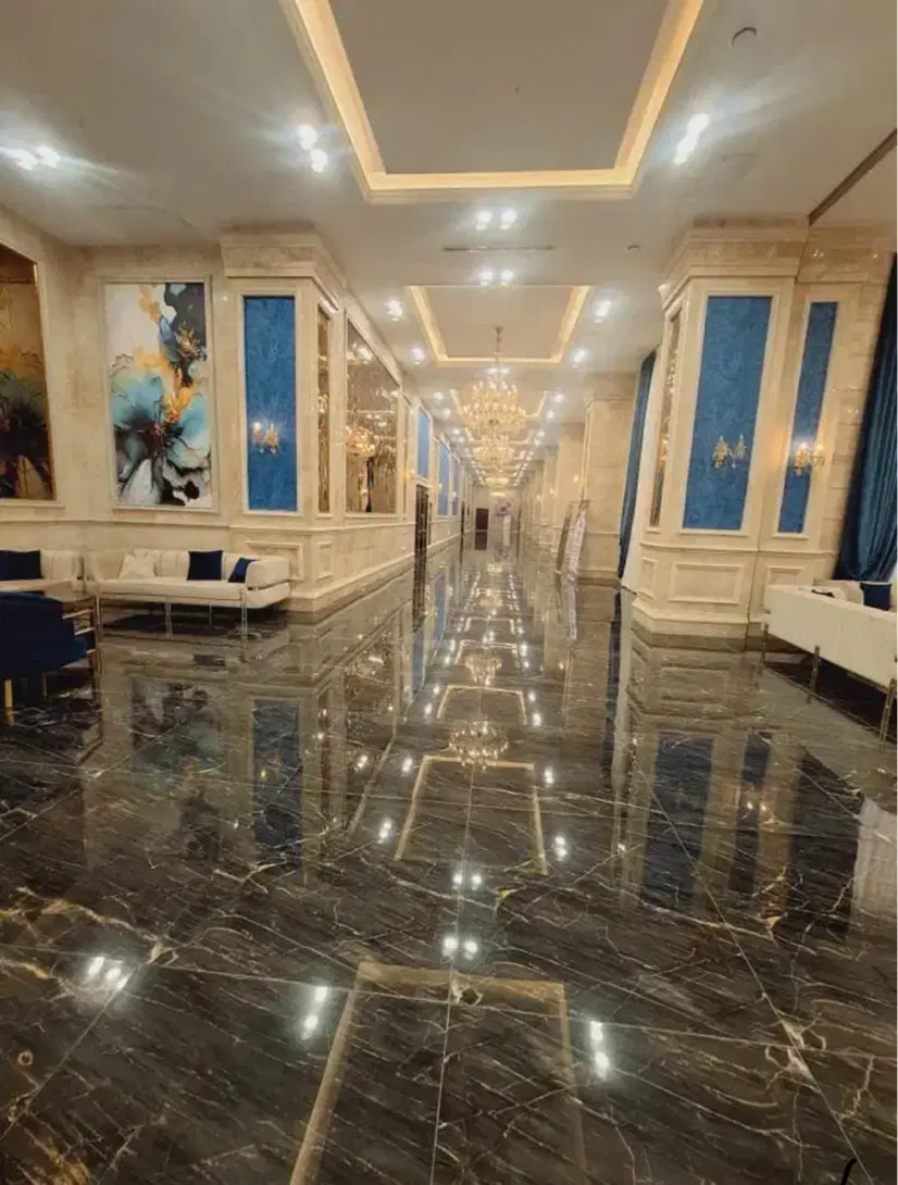 برج مدرن و فول مشاعات _ سازه حاج اقا قربانی