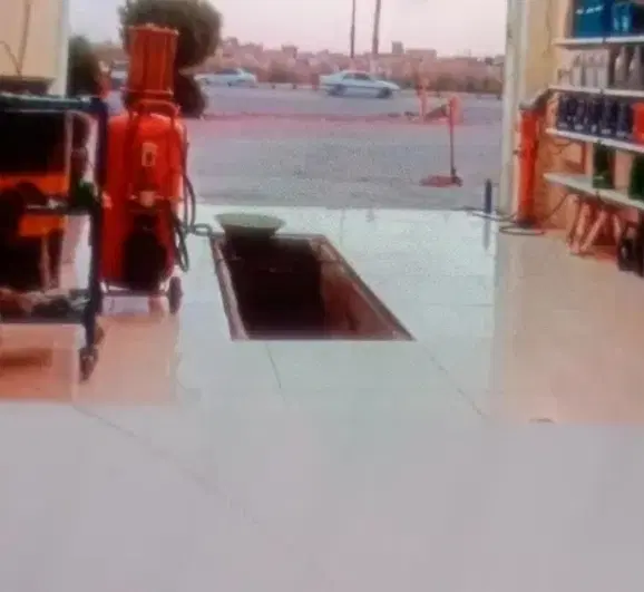 گاراژ خیابان شریفی