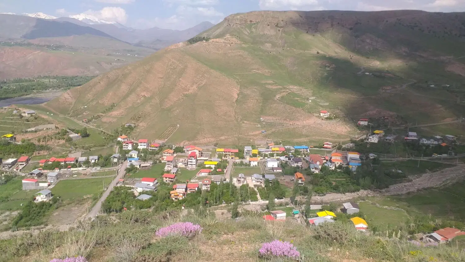 ۵۰۰مترزمین داخل بافت حوزه شهری