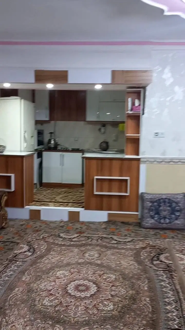 اجاره آپارتمان _75متر نورگیر_بازسازی شده _طبقه دوم