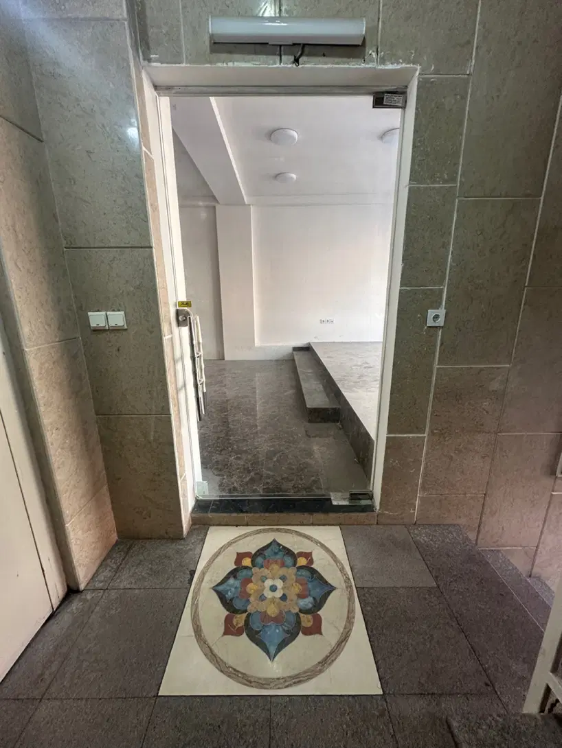 ۹۱ متر تجاری فلکه دوم