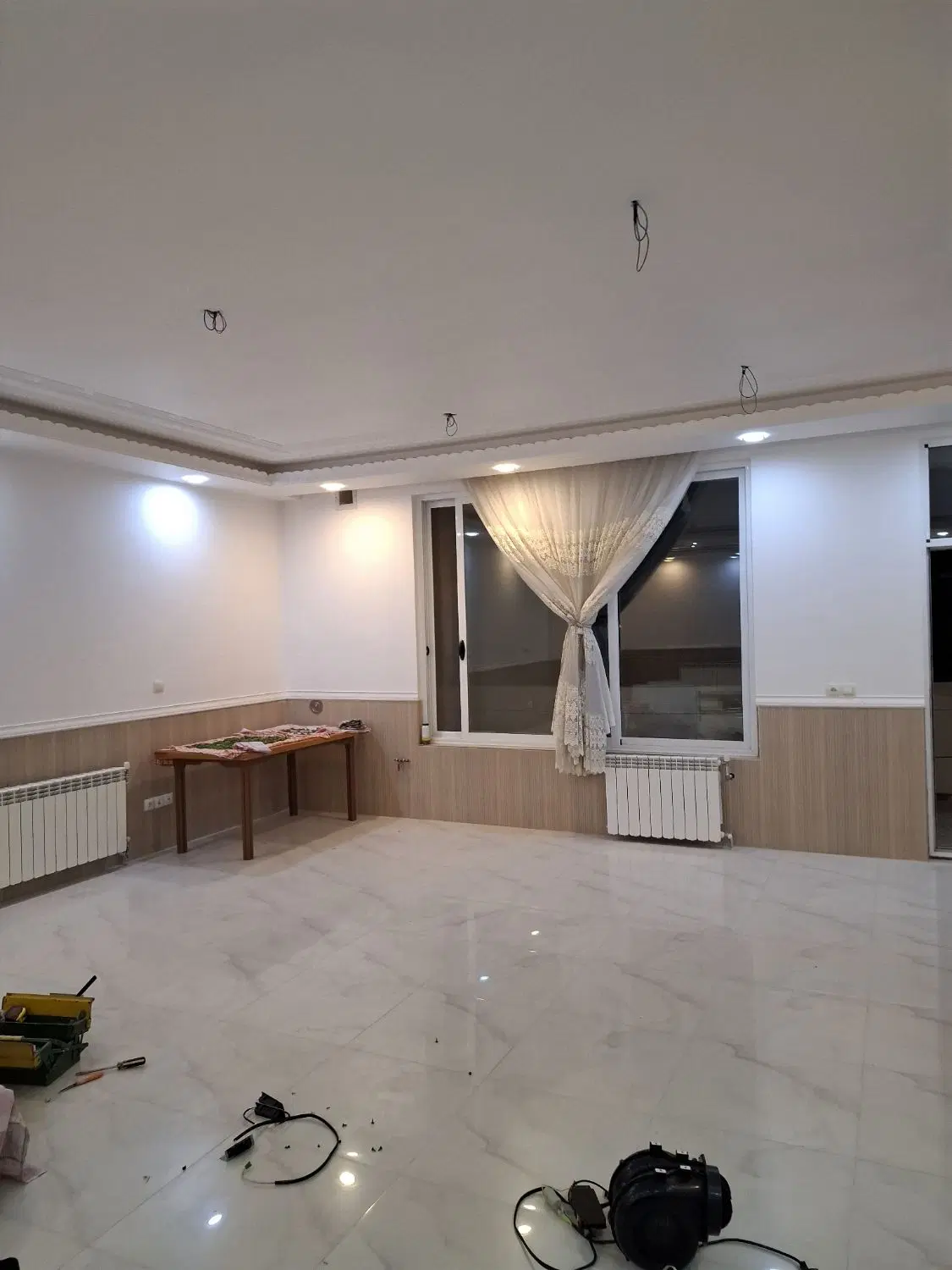 رهن و اجاره واحد طبقه اول خیابان فرصت