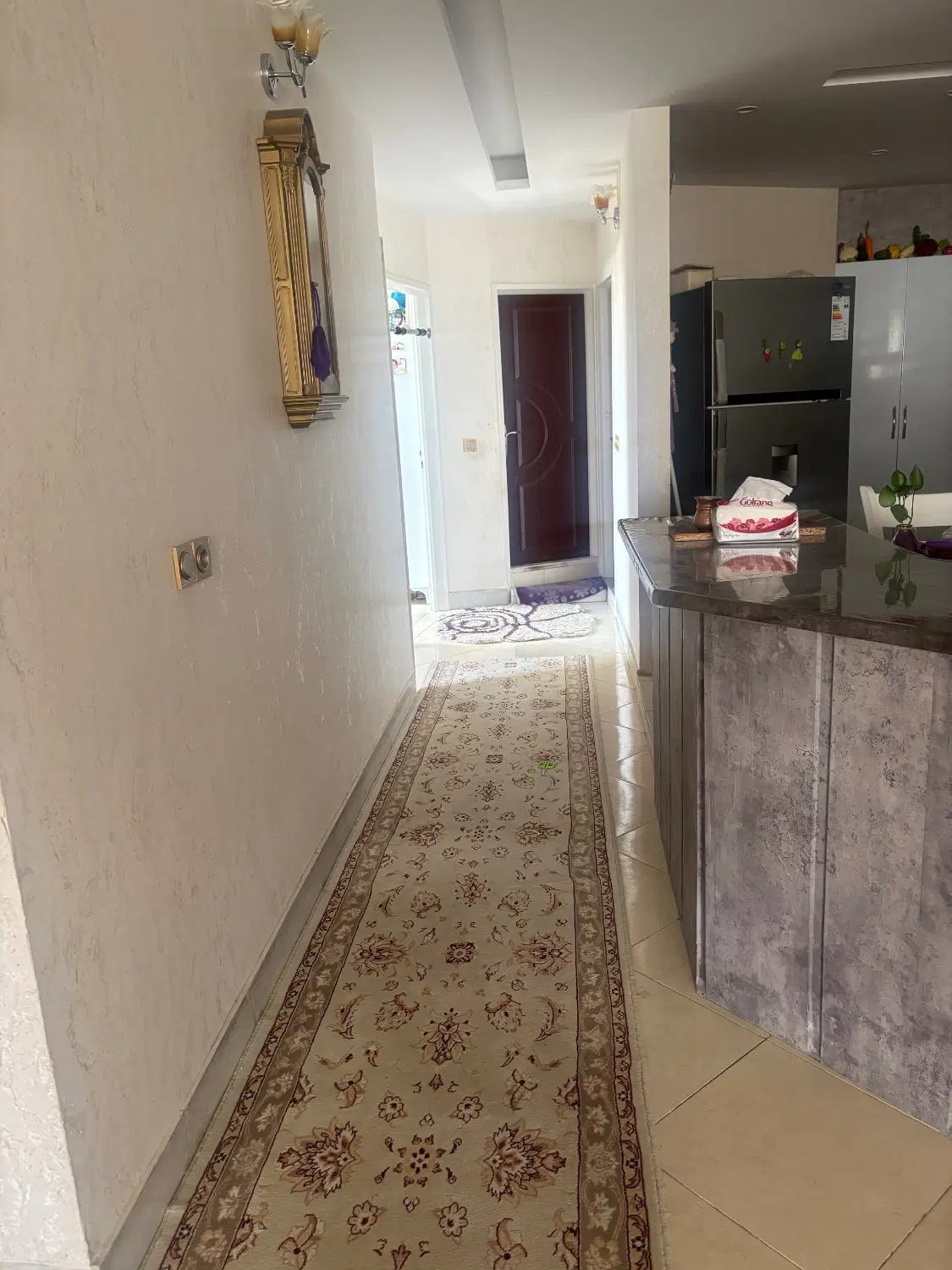 آپارتمان تک واحدی سه خواب جنوبی غربی