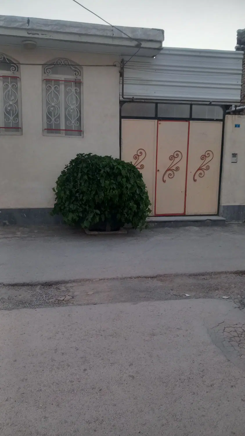 منزل در کوی سالار ۹۰متر