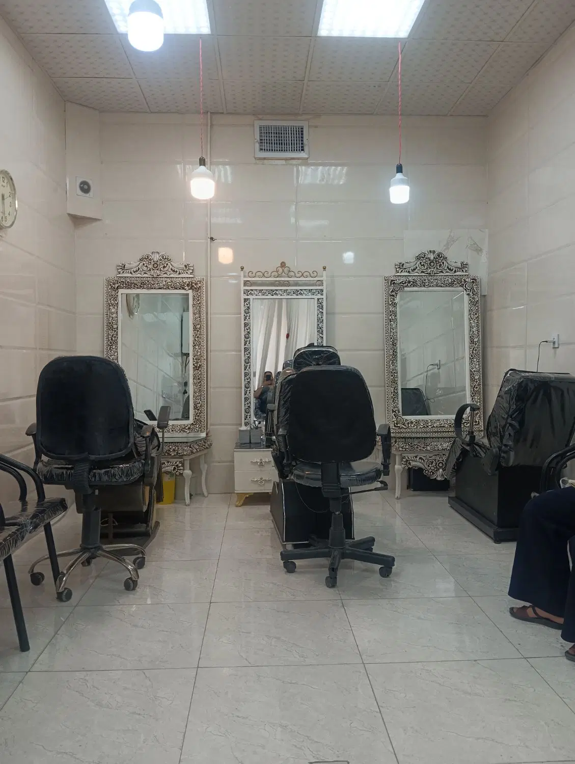 مغازه ۱۸متری