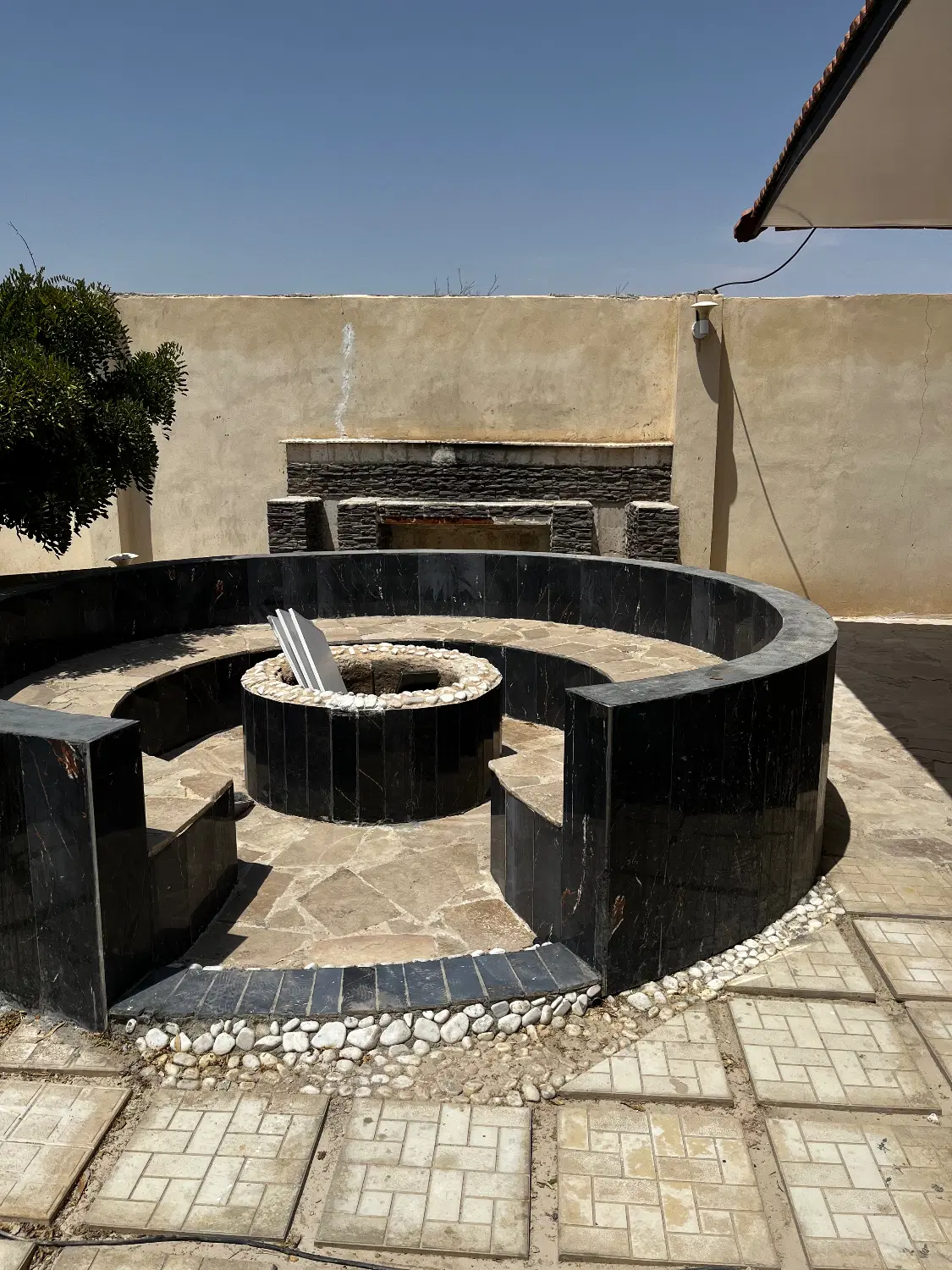 باغ ۱۰۰۰متری