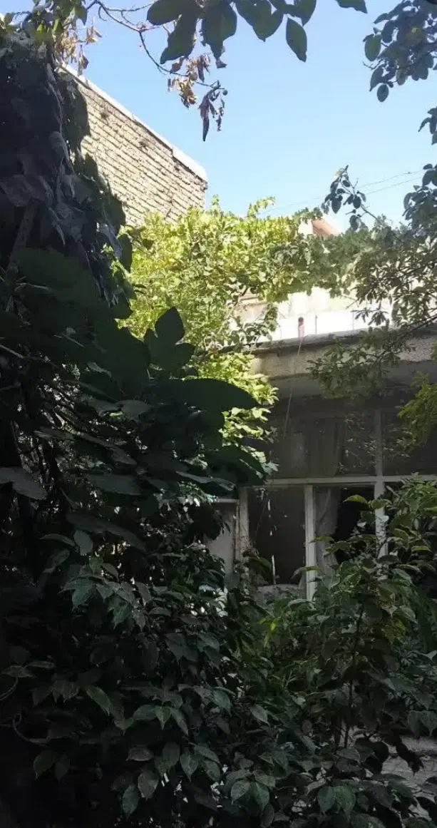 فروش ملک کلنگی ۱۳۰ متر