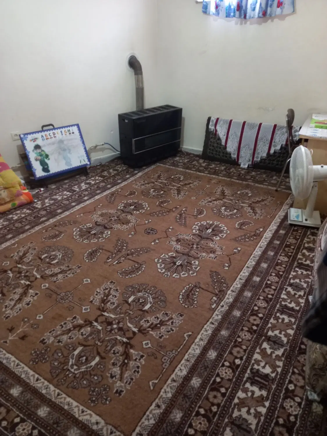 فروش خانه ۶۰ متری در لاله