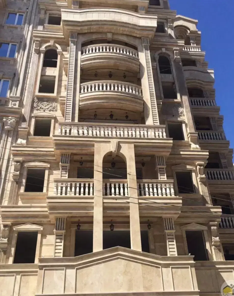 زمین اکباتان