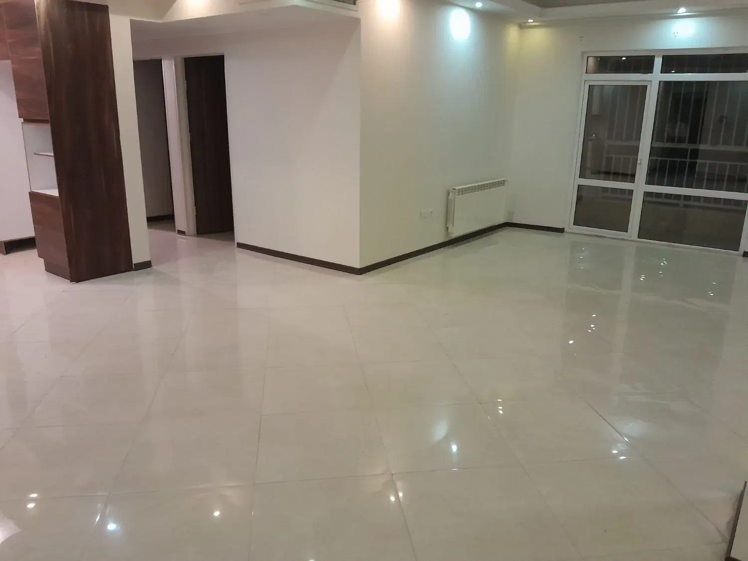 فاطمی غربی 110متر دو خواب ط 1 با امکانات
