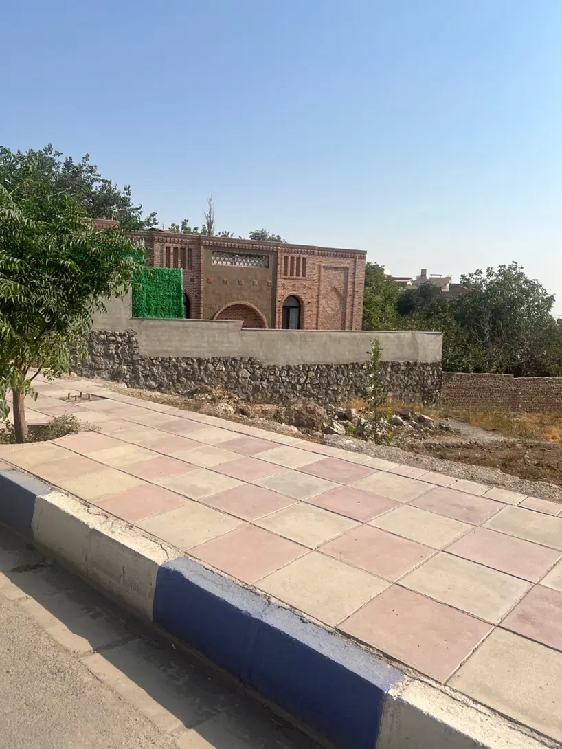 زمین ییلاقی ۱۸۲ متری