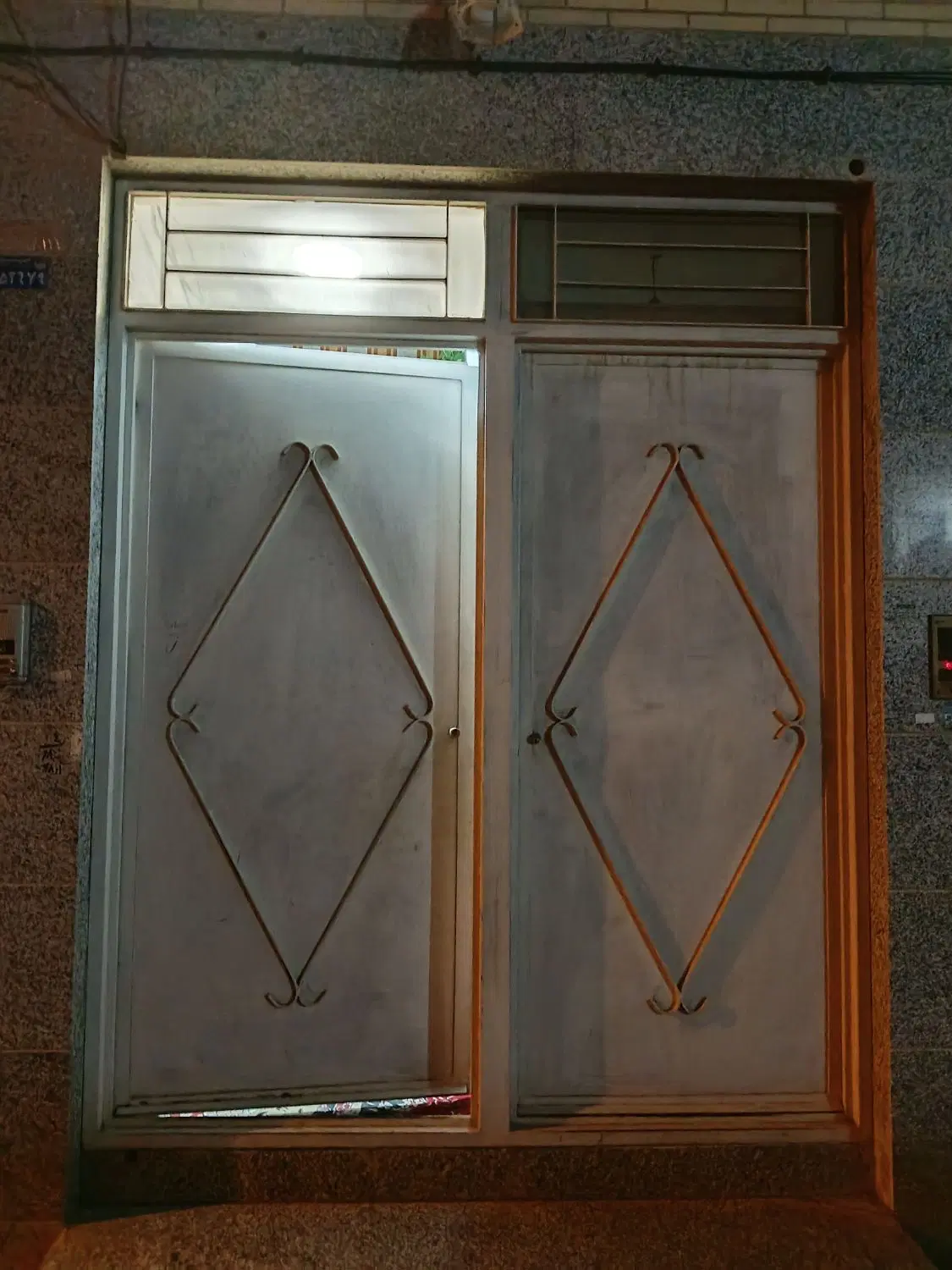 زیرزمین  اجاره‌ای
