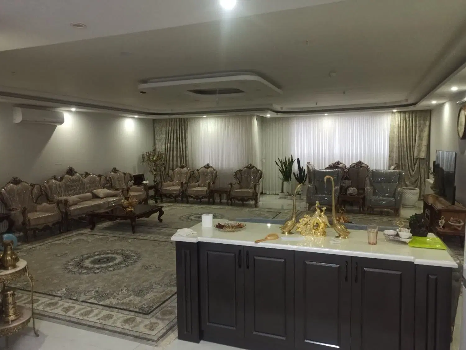 آپارتمان ۱۹۰ متر صدر