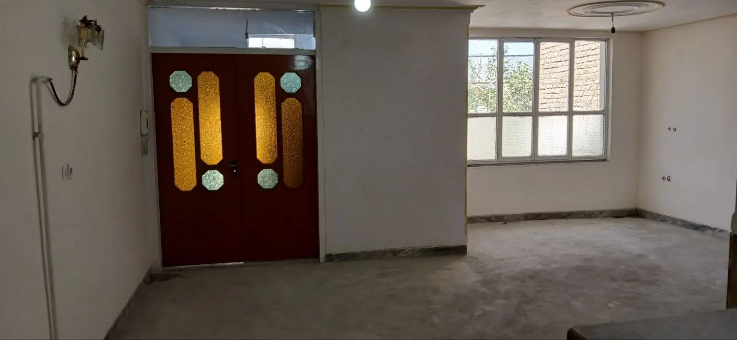 خانه95متری در پرسی گاز