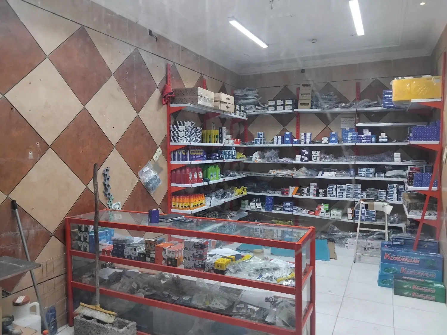 فروش مغازه در اتوبان بقایی