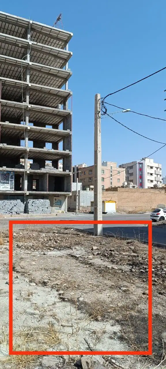 زمین  گلریز دو نبش خ افق