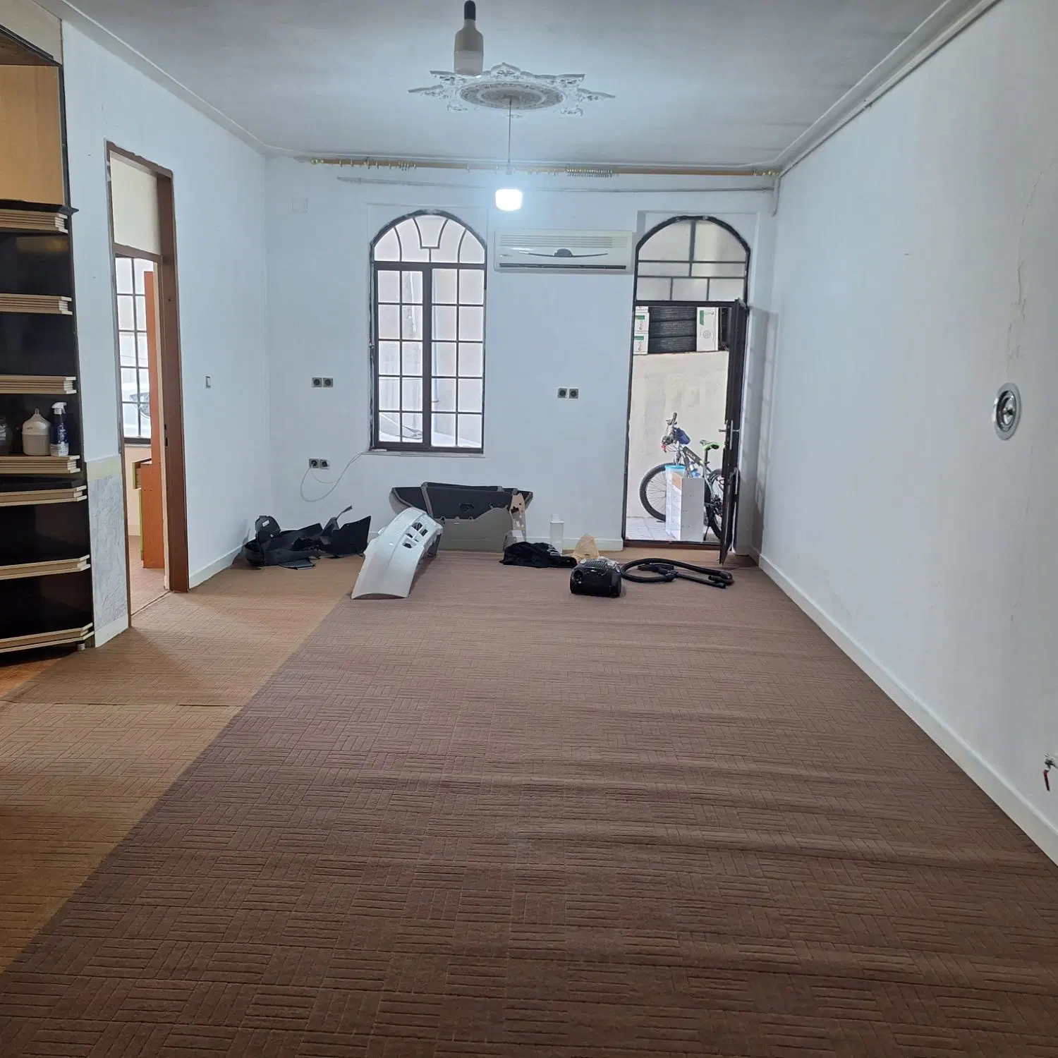 طبقه هم کف