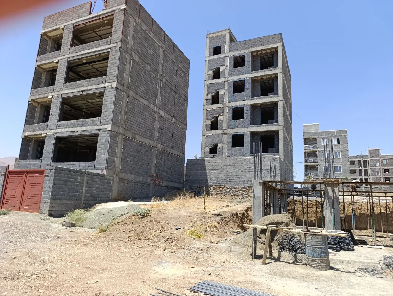 زمین 160متری تعمیرکاران ساحلی