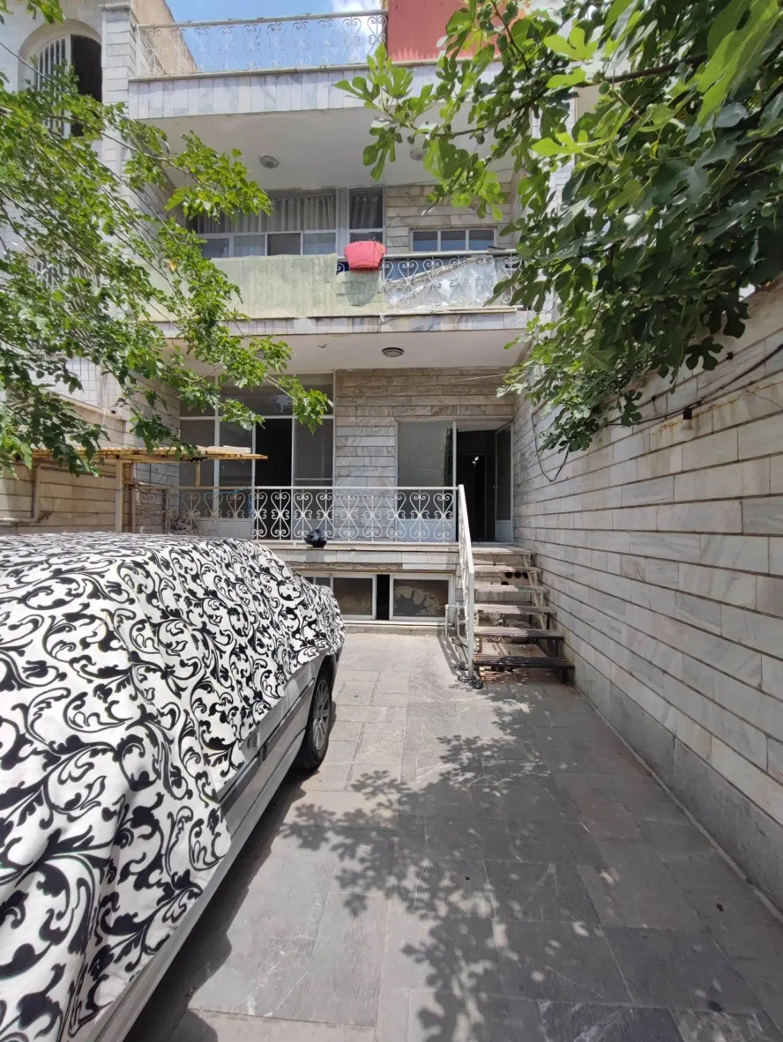 خانه ویلایی کلنگی ۱۶۰ متری خیابان هنگام ۴ طبقه