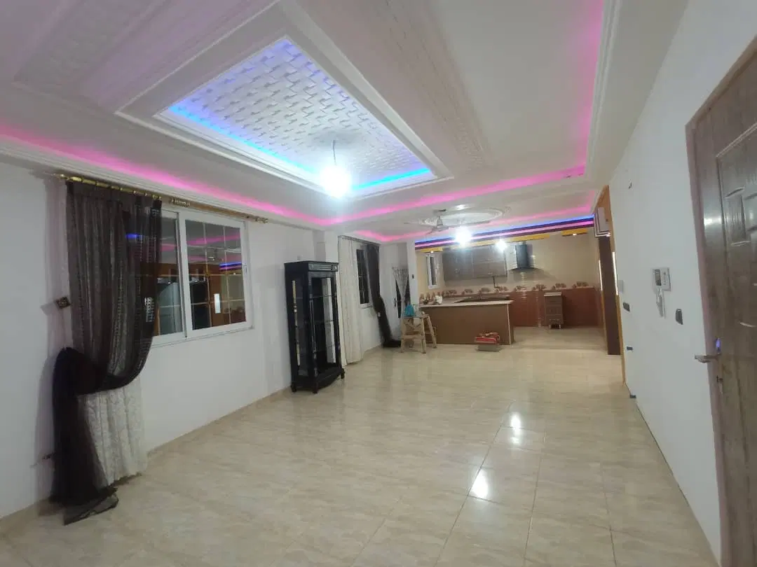 واحد93متری سنددار