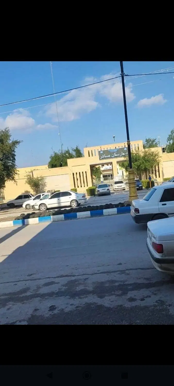 اجاره رهن مغازه 90متری مقابل بیمارستان مادر
