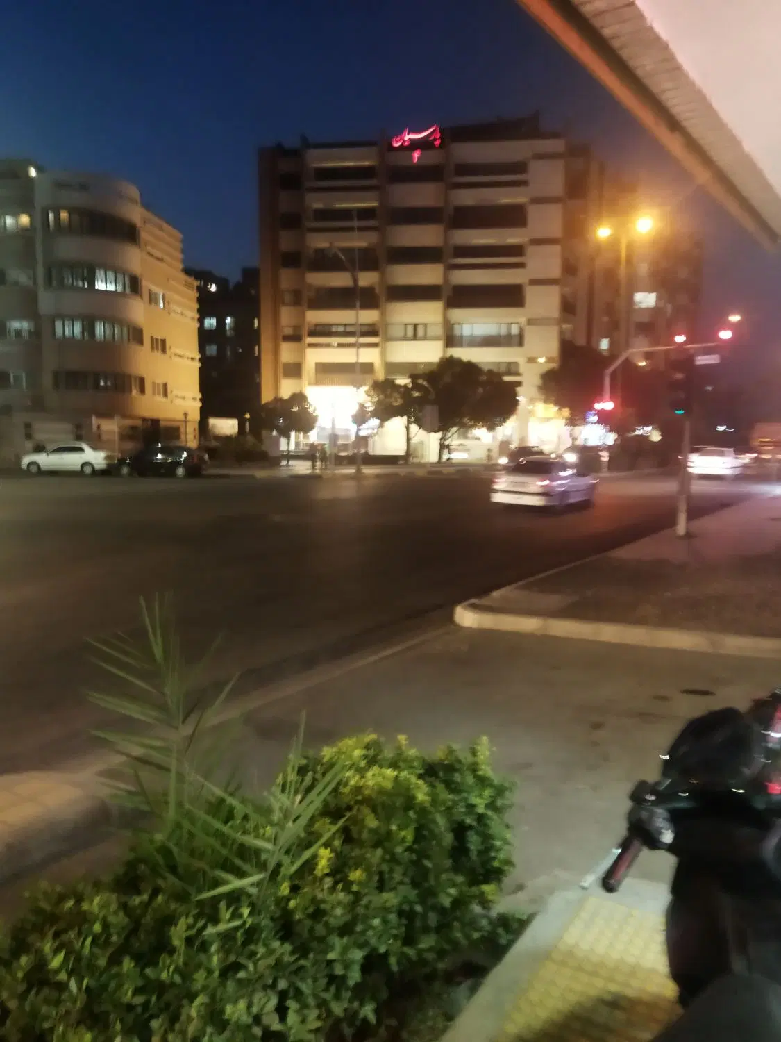 اجاره مغازه ۵۰ متری
