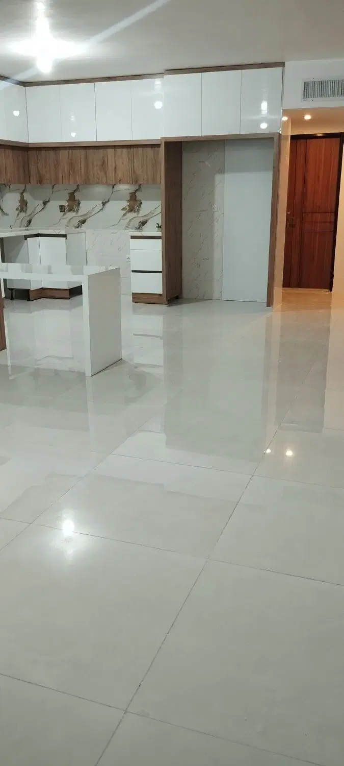 منزل مسکونی دو طبقه