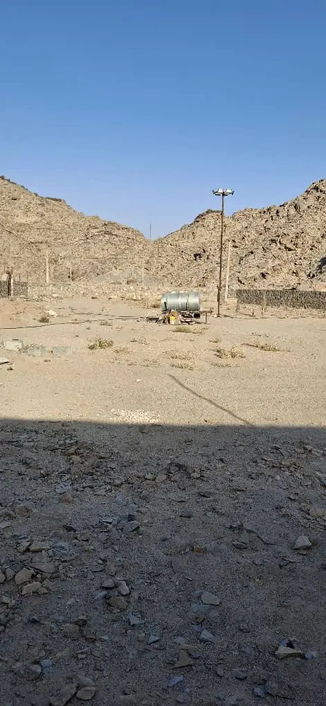 زمین فروشی