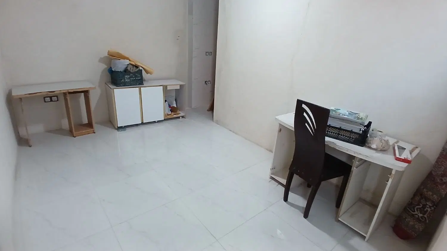 اجاره مغازه ۱۲ متری  بر خیابان اصلی