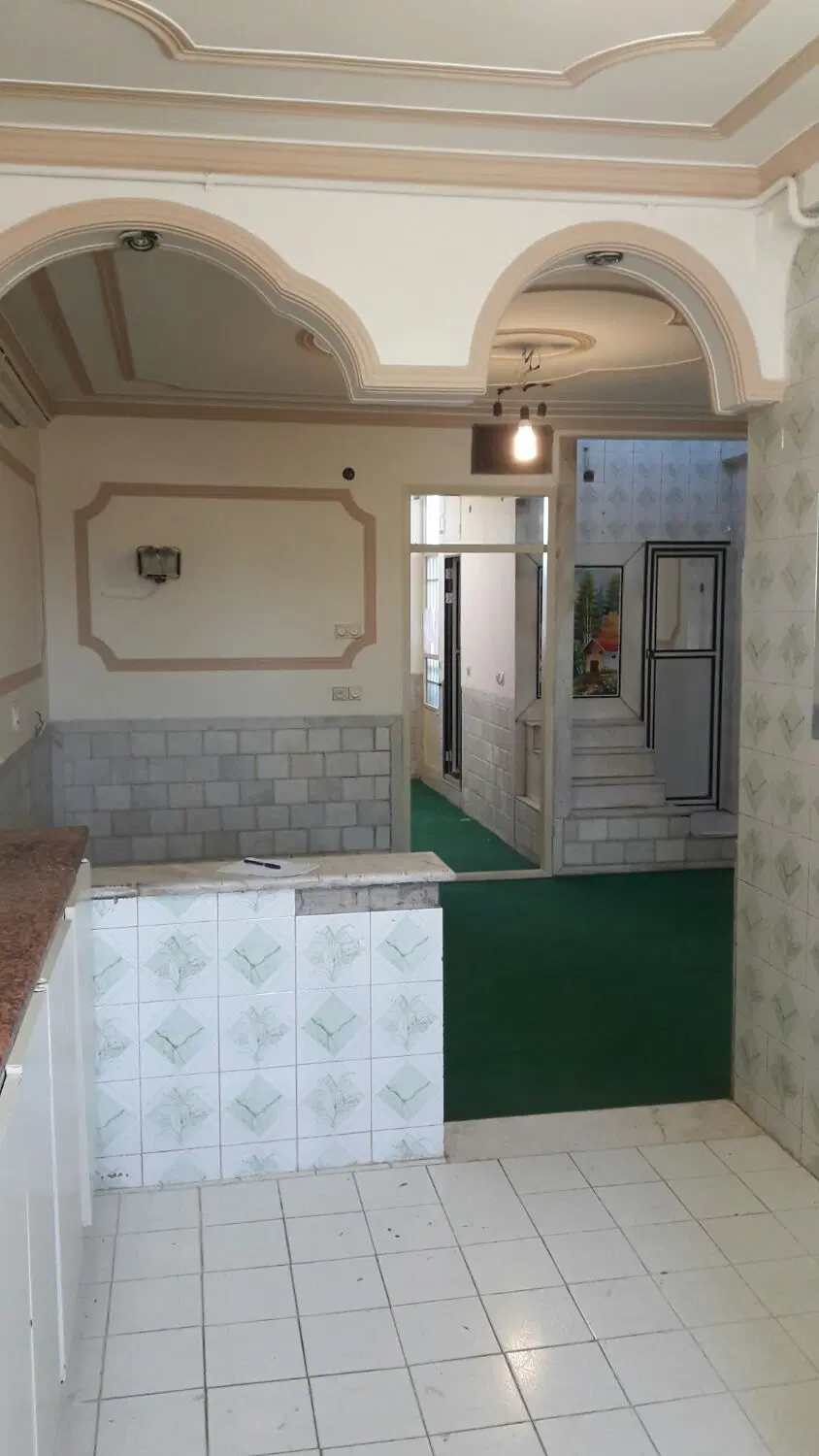 ملک تجاری مسکونی 4طبقه قیمت7میلیارد