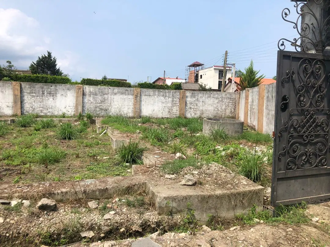 زمین چهاردیواری شمال چالوس نمک ابرود امامرود