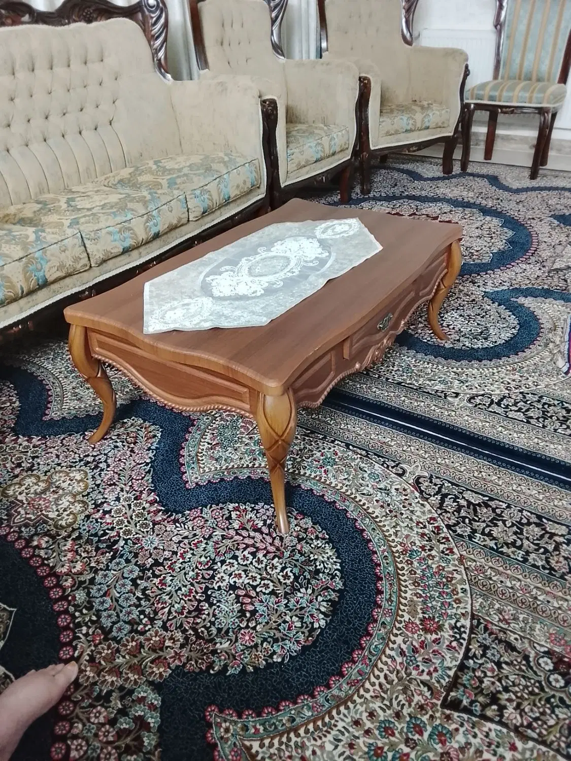 آپارتمان تک واحدی 105متری پارکینگ اسانسورند