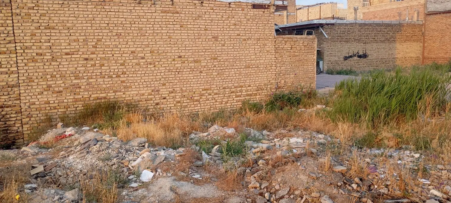 زمین مسکونی
