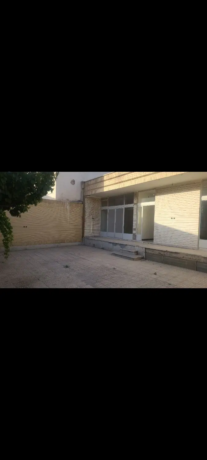 منزل فروشی باپروانه