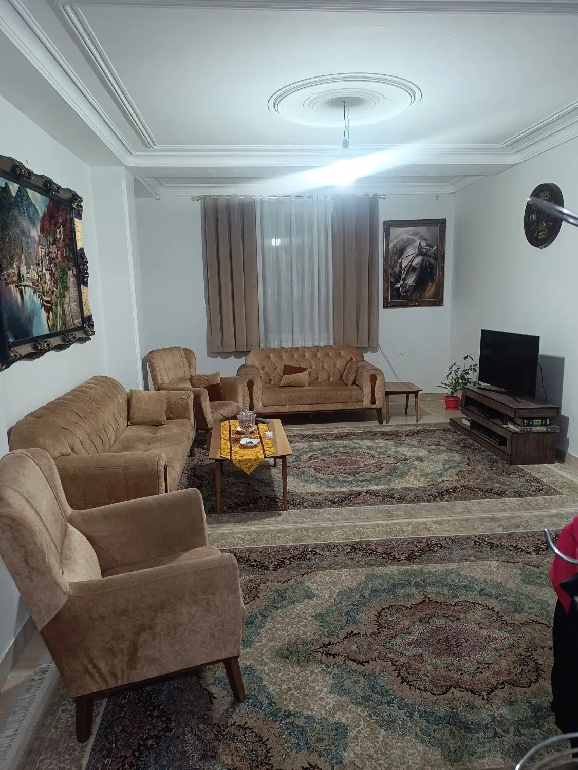 همخونه بی حاشیه سمت اسلامشهر میپذیرم