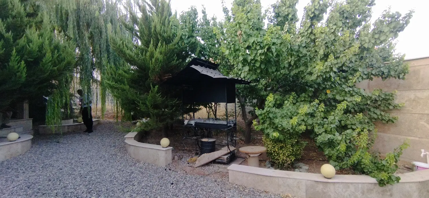 ملک مسکونی