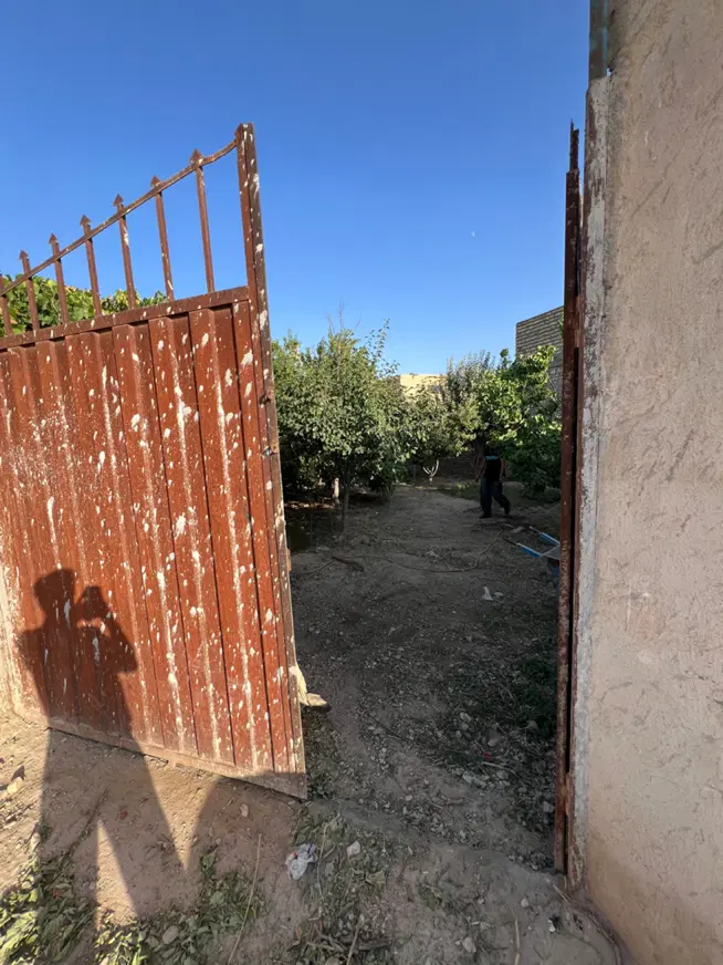 باغ زمین مسکونی با آب برق گاز