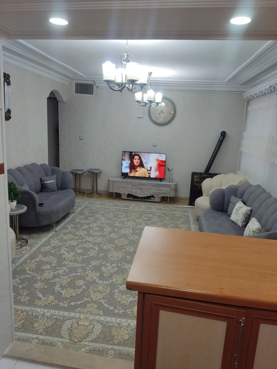 یک واحد 68متری  در میدان عمار.پارکینگ بدون مزاحم