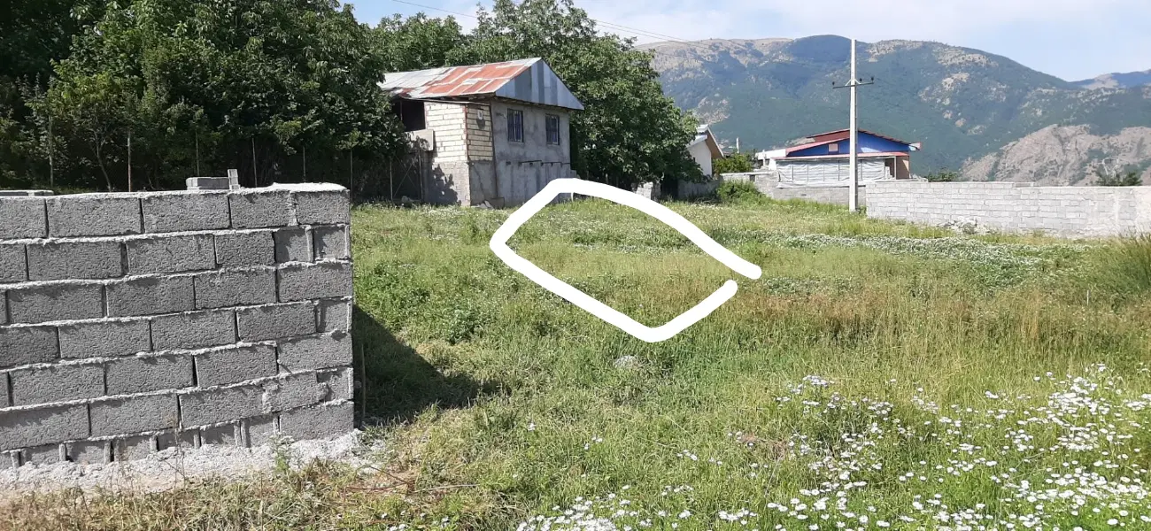 زمین مسکونی