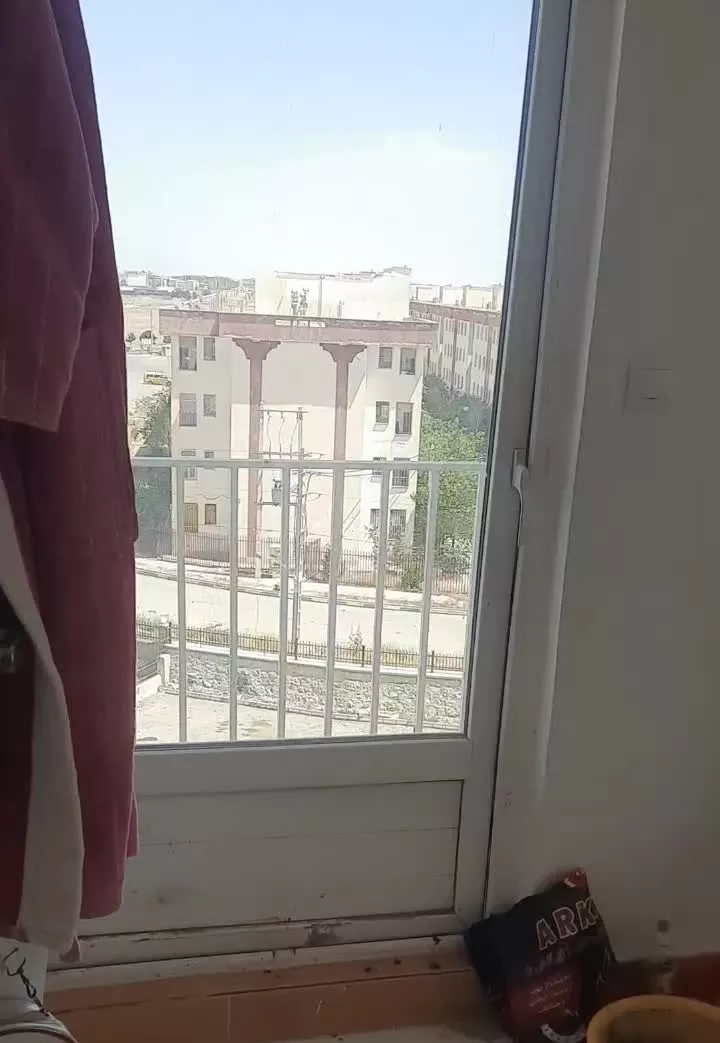 فروش واحد.شهرک ابریشم. سیب سلامت۲.۵۰۰