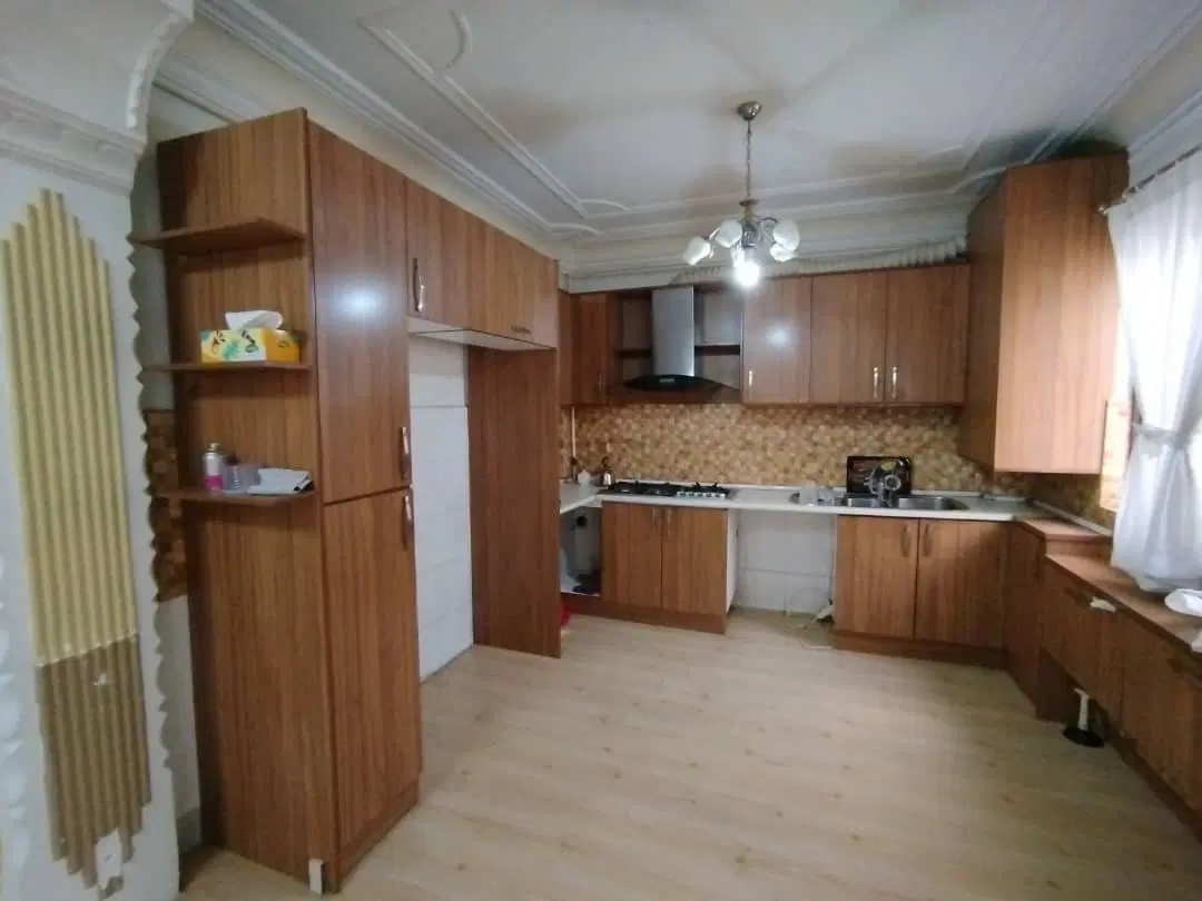 دو خواب میدان مادر ۷۵ متری تک واحدی
