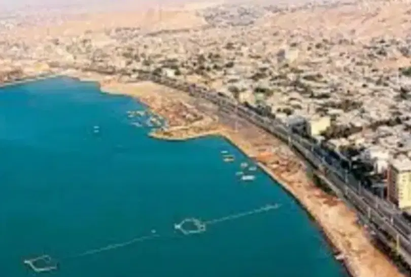 جاسک زمین تجاری 42متری
