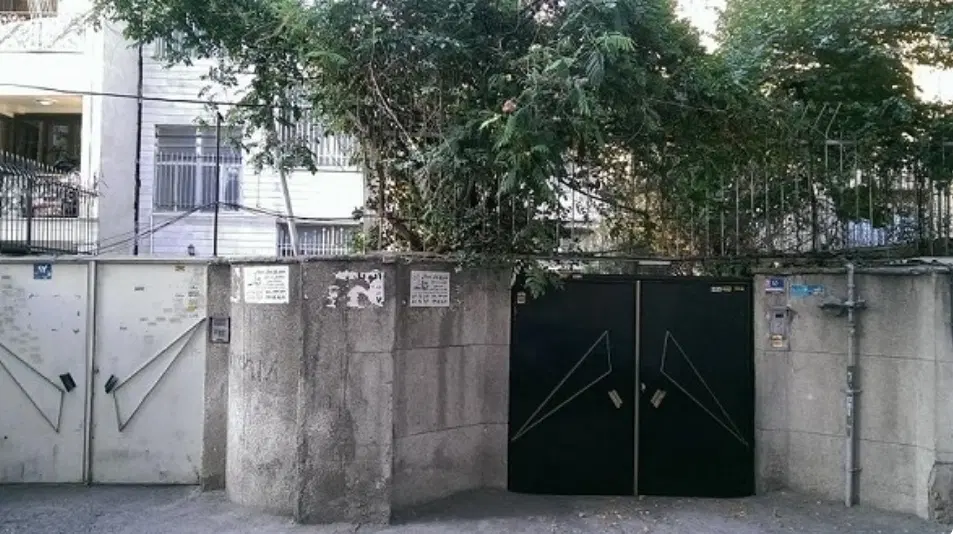 ویلایی کلنگی ۳۱۲متری ۴ شرقی عطار ب بهداری