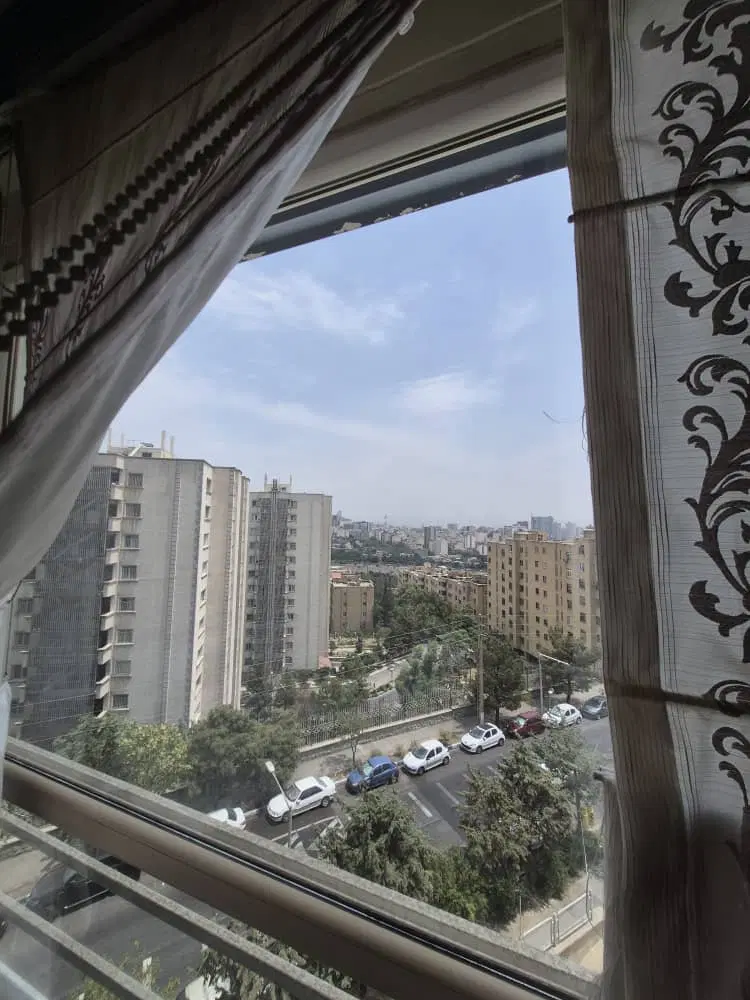رهن و اجاره 3 خوابه با پارکینگ و انباری