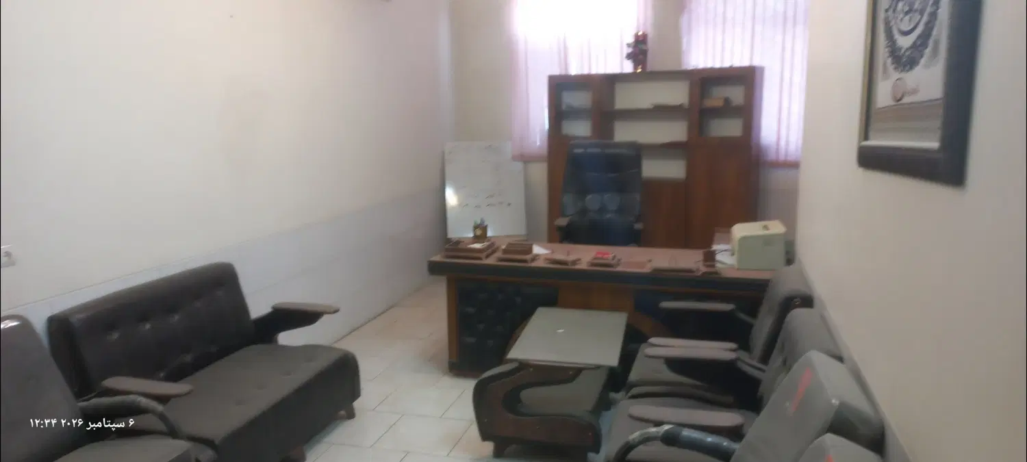 اجاره طبقه بالا بَ۰ر بلوار شهید دشتی